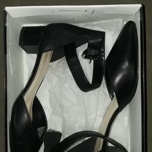 Black Nine West ankle strap heels